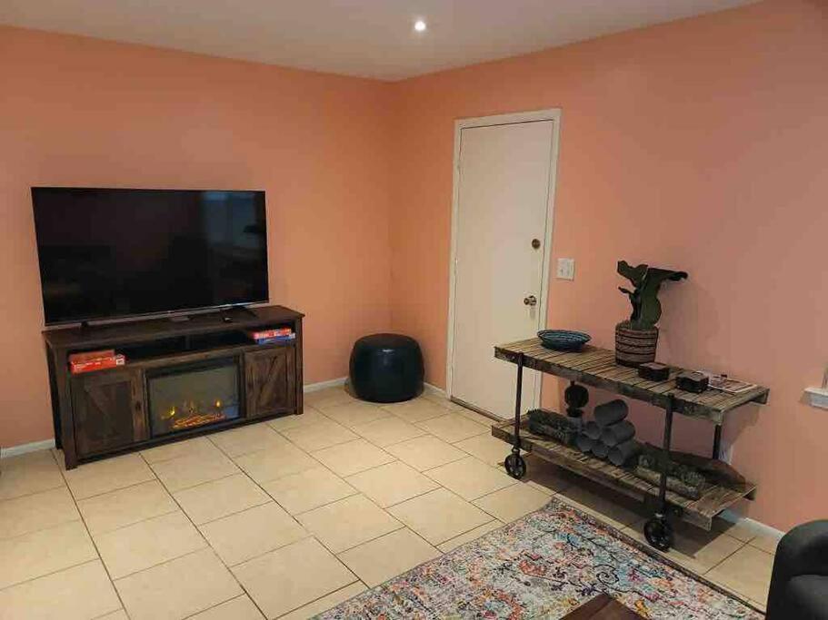 הילטון הד איילנד Elegant 2-Bedroom Pet-Friendly Villa W 2 Parking Spaces מראה חיצוני תמונה