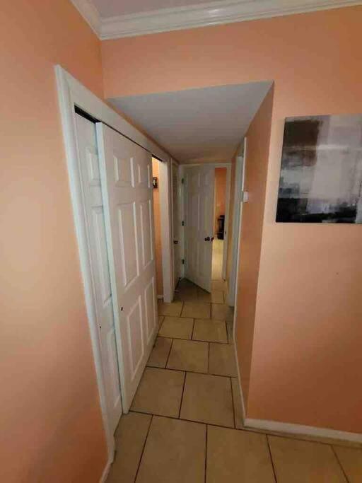 הילטון הד איילנד Elegant 2-Bedroom Pet-Friendly Villa W 2 Parking Spaces מראה חיצוני תמונה