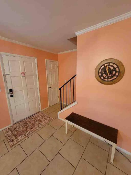 הילטון הד איילנד Elegant 2-Bedroom Pet-Friendly Villa W 2 Parking Spaces מראה חיצוני תמונה