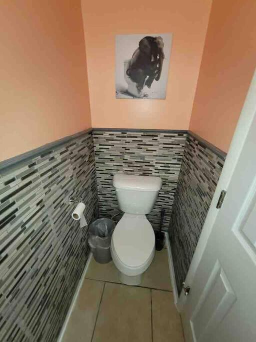 הילטון הד איילנד Elegant 2-Bedroom Pet-Friendly Villa W 2 Parking Spaces מראה חיצוני תמונה