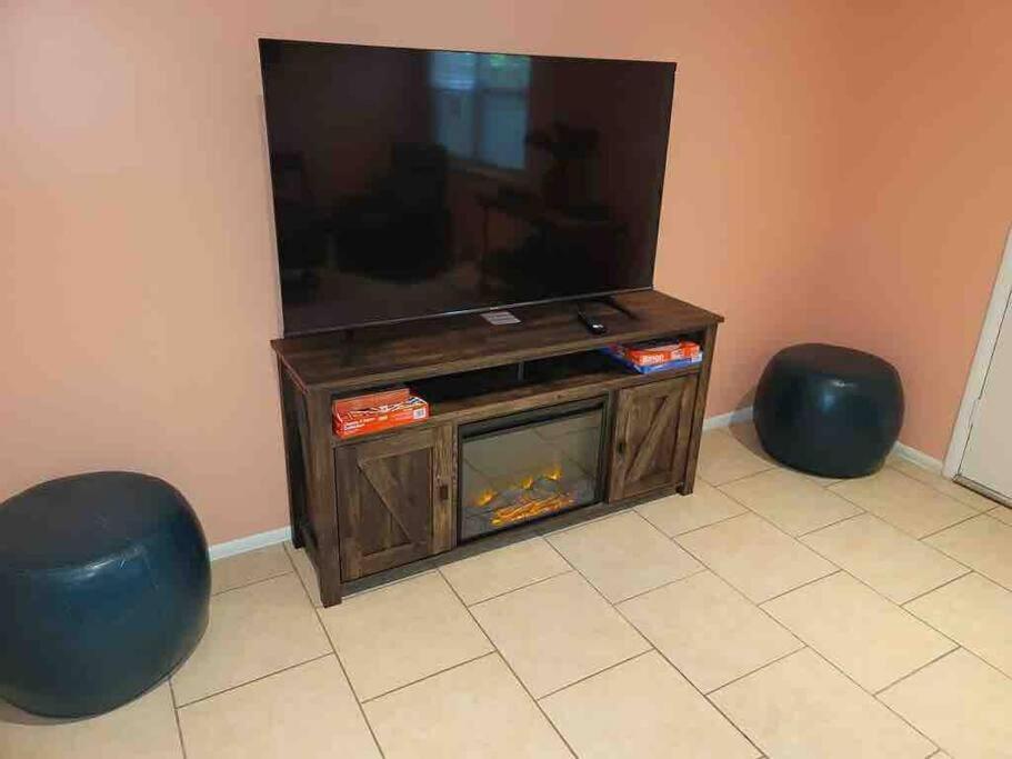 הילטון הד איילנד Elegant 2-Bedroom Pet-Friendly Villa W 2 Parking Spaces מראה חיצוני תמונה