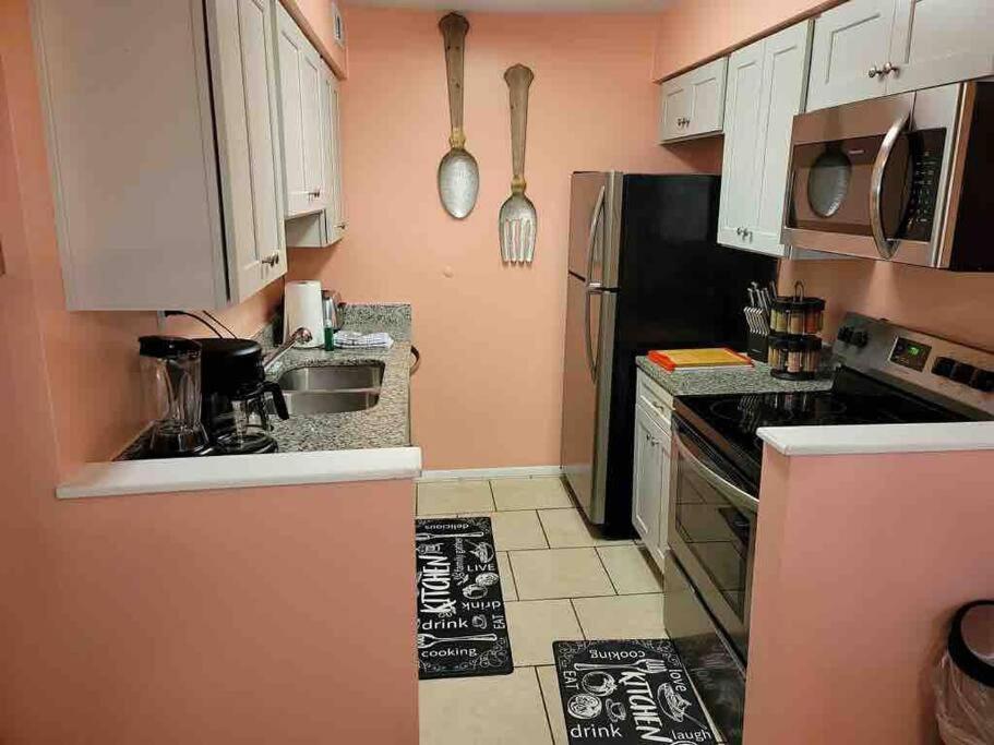 הילטון הד איילנד Elegant 2-Bedroom Pet-Friendly Villa W 2 Parking Spaces מראה חיצוני תמונה