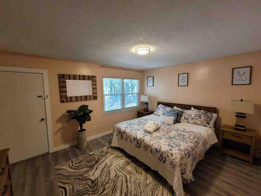 הילטון הד איילנד Elegant 2-Bedroom Pet-Friendly Villa W 2 Parking Spaces מראה חיצוני תמונה